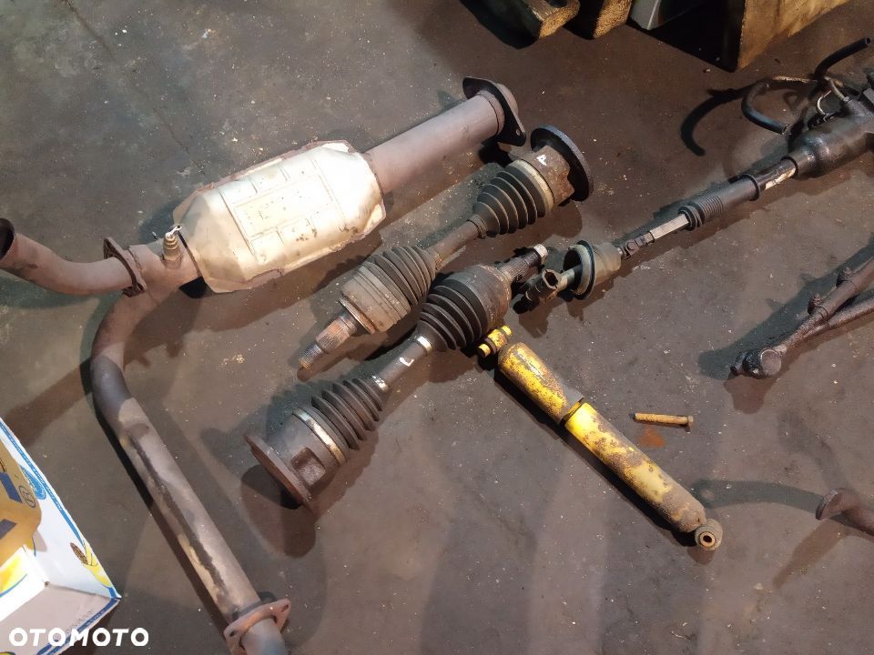 CHEVROLET TAHOE SUBURBAN K1500 polos lewa prawa przod przednia GMC YUKON sierra blazer pickup silverado c/k 5.7 5.0 v8 6.5 4.3 v6 cv axle front left right 4x4 4wd awd - 1