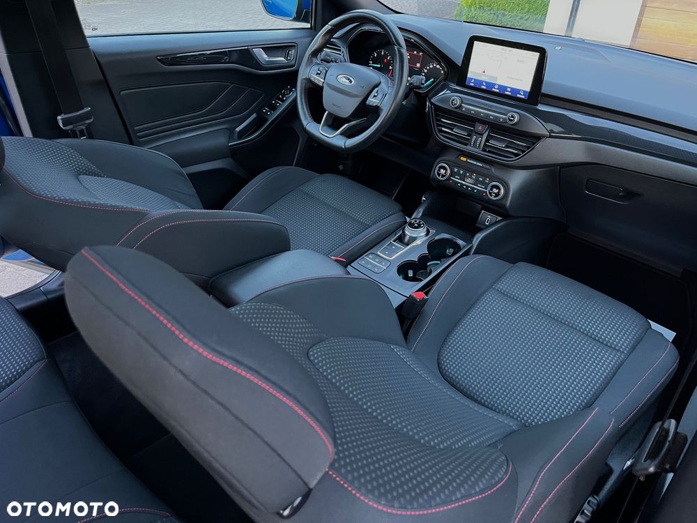 Ford Focus 1.5 EcoBlue Start-Stopp-System ST-LINE - 29