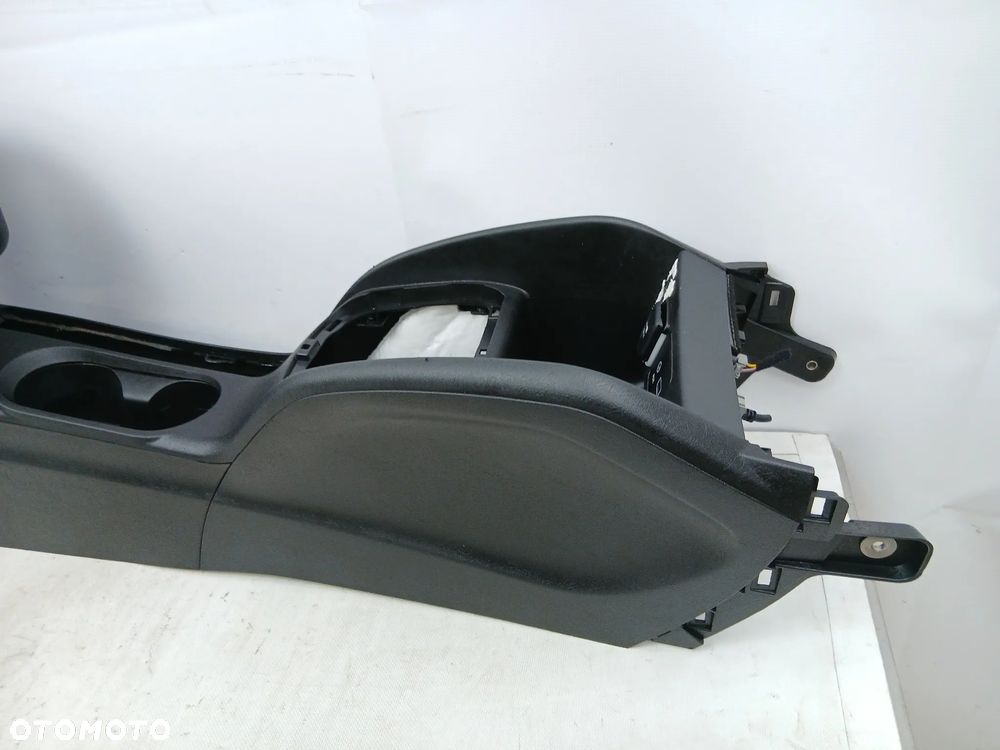 Podłokietnik tunel środkowy Fiat Tipo II - 6