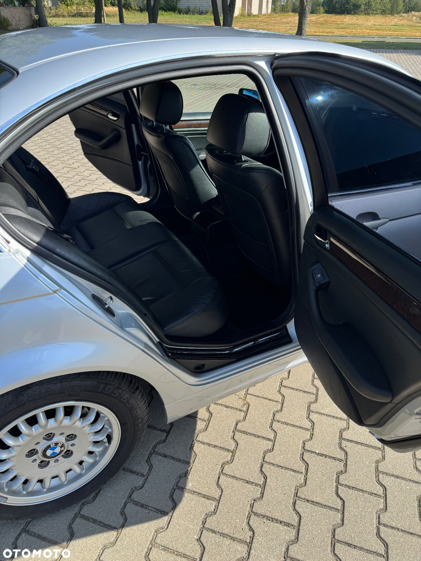 BMW Seria 3 323i - 14