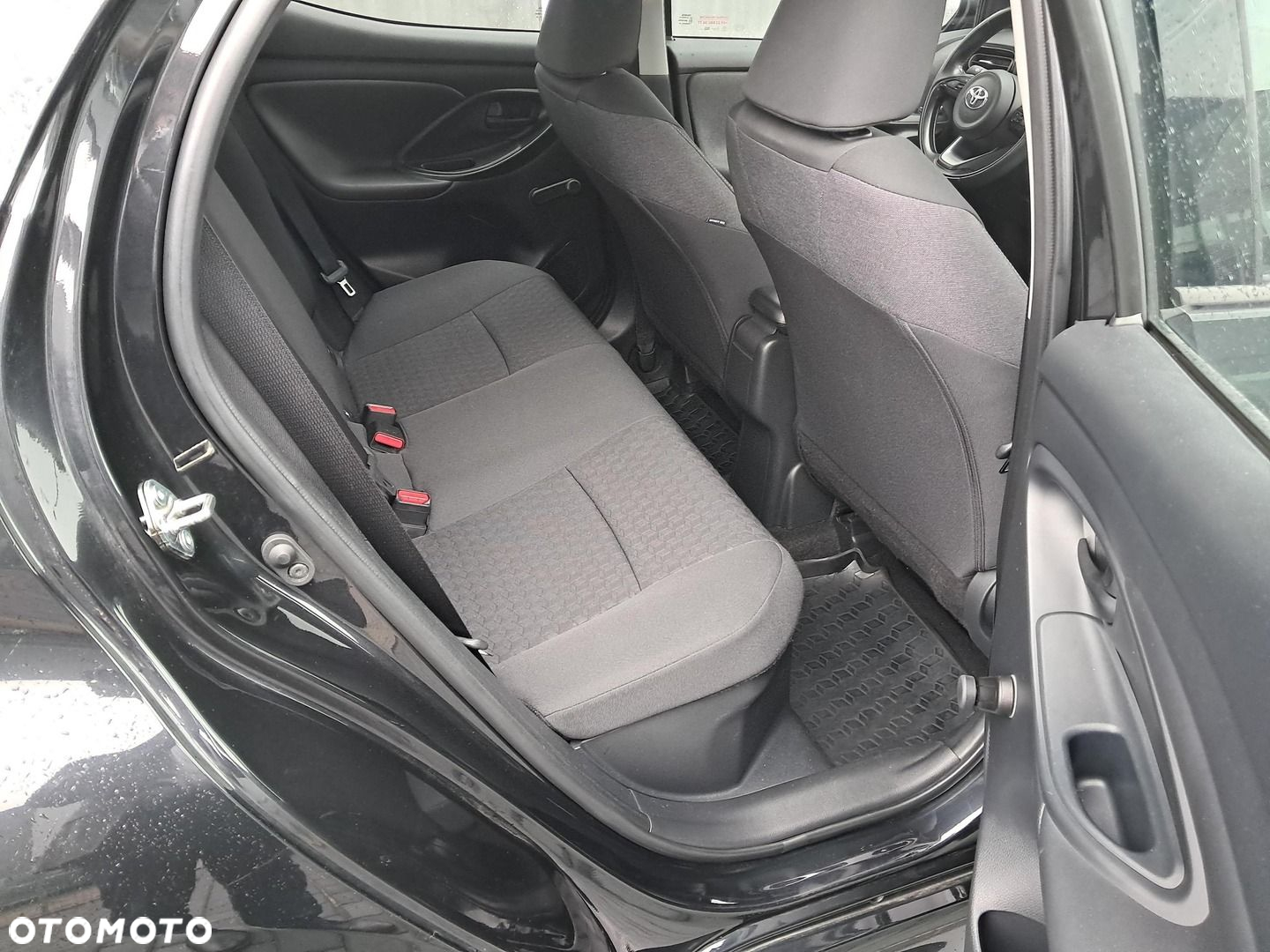 Toyota Yaris - 11