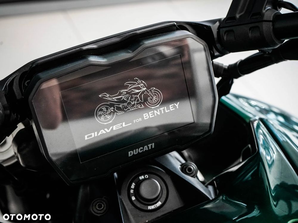 Ducati Diavel - 8