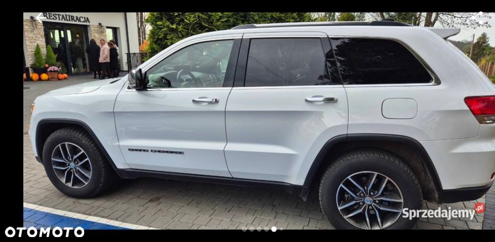 Jeep Grand Cherokee - 3