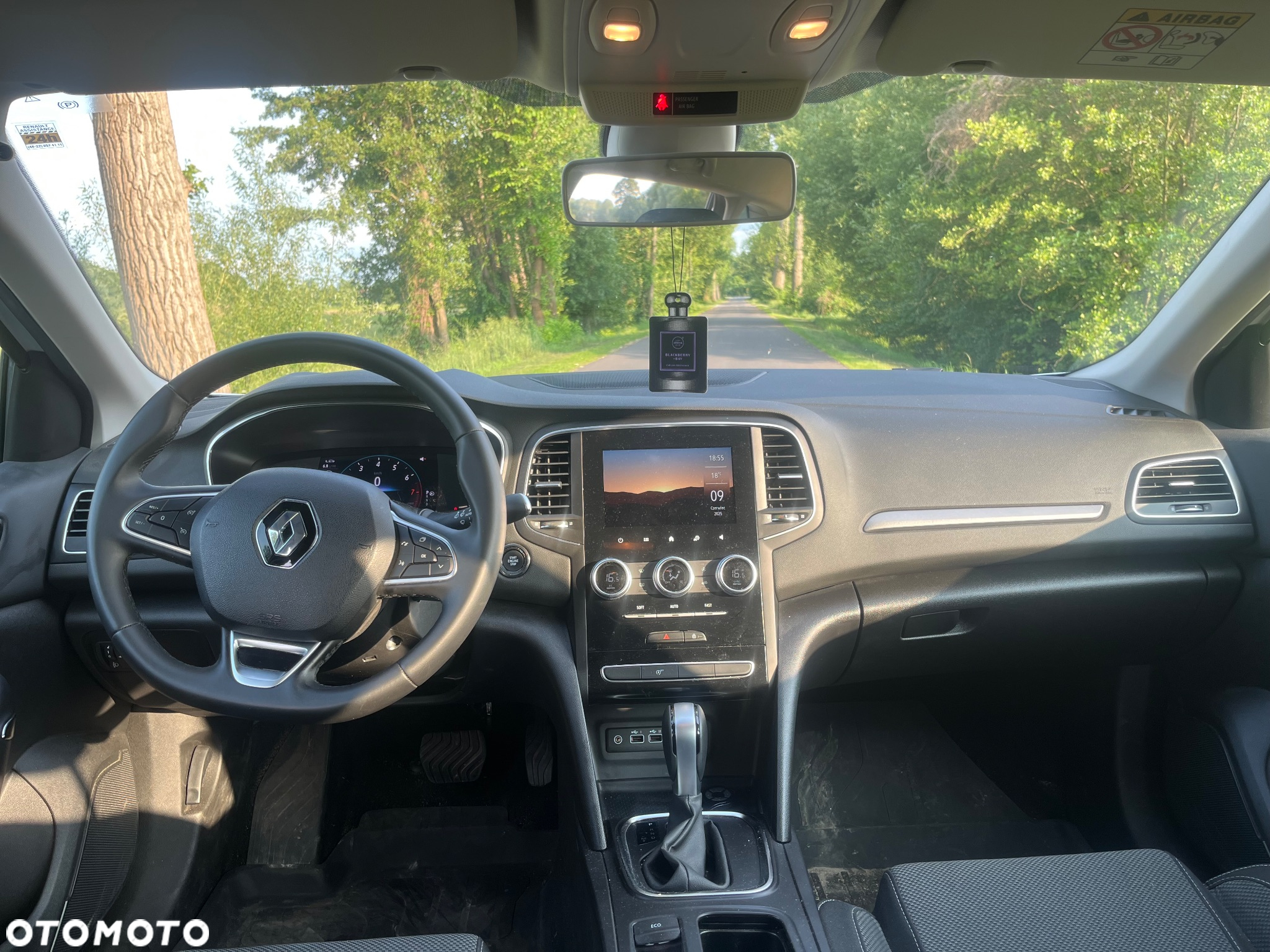 Renault Megane 1.3 TCe FAP Equilibre EDC - 8