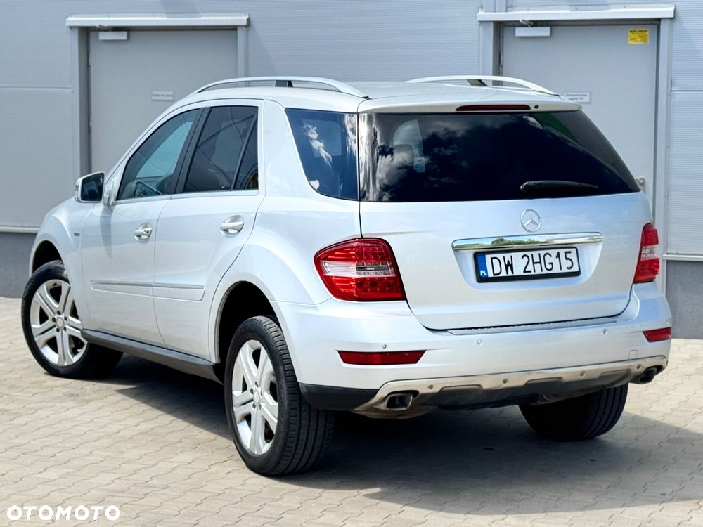 Mercedes-Benz ML 300 CDI 4Matic 7G-TRONIC DPF BlueEFFICIENCY - 8