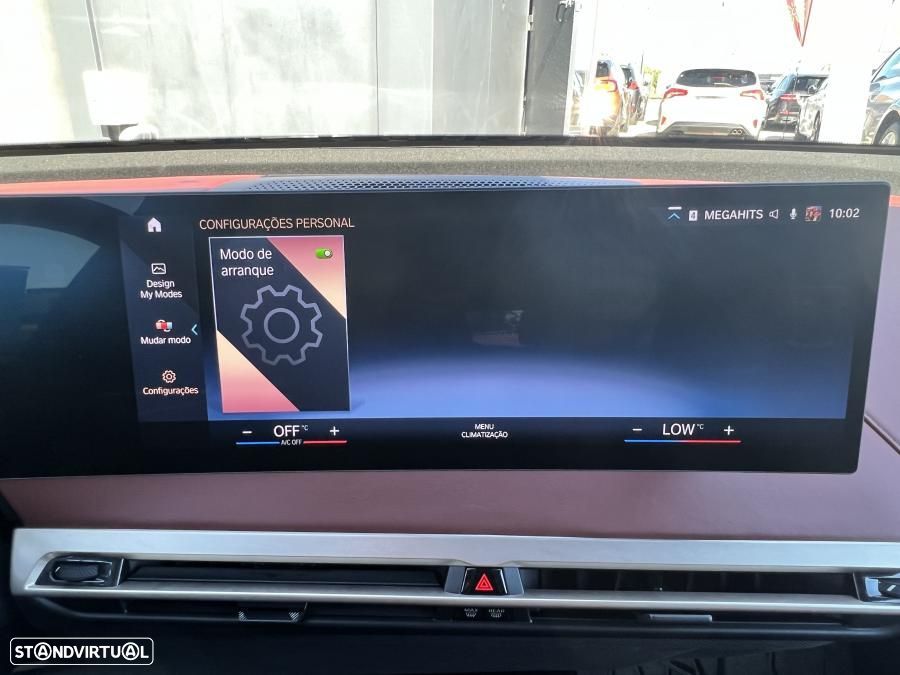 BMW iX xDrive 40 Pack Desportivo - 52