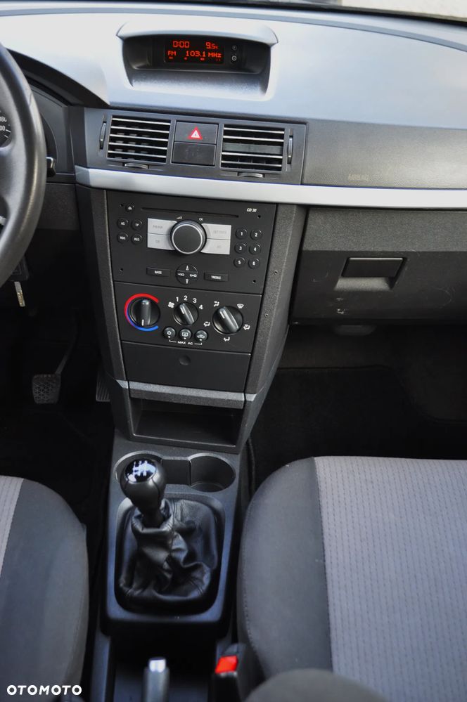 Opel Meriva 1.7 CDTI Essentia - 14