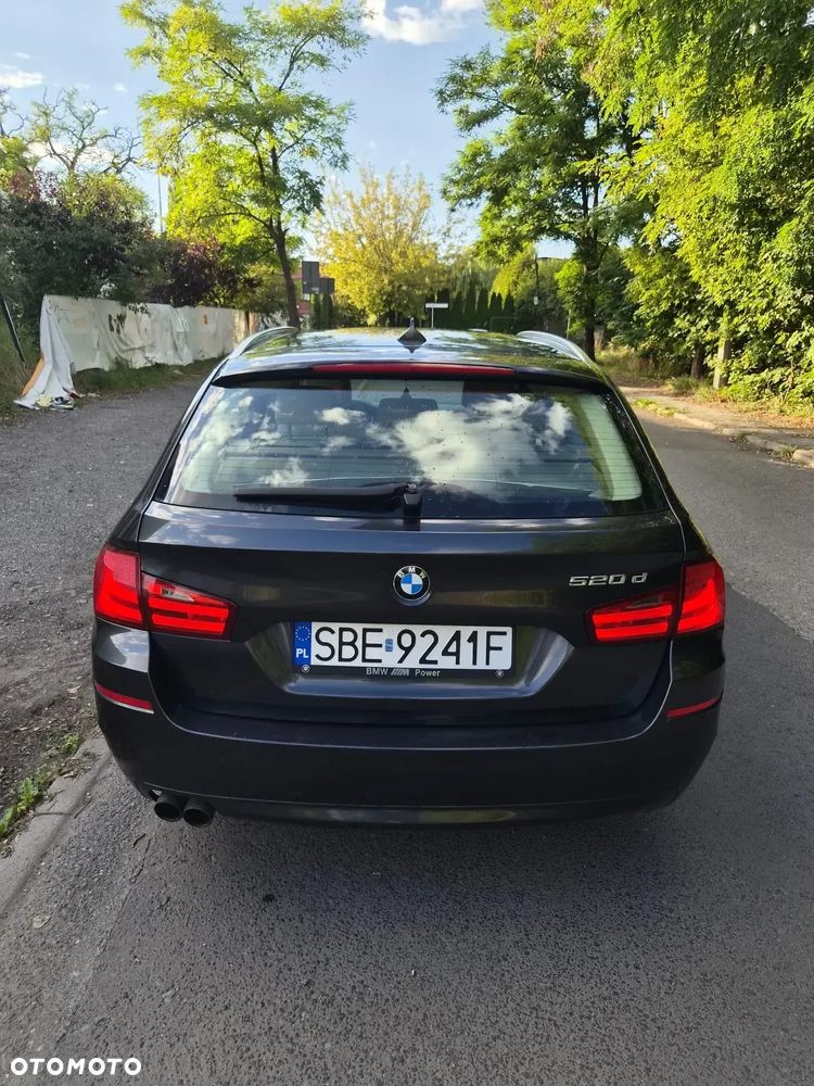 BMW Seria 5 520d - 1
