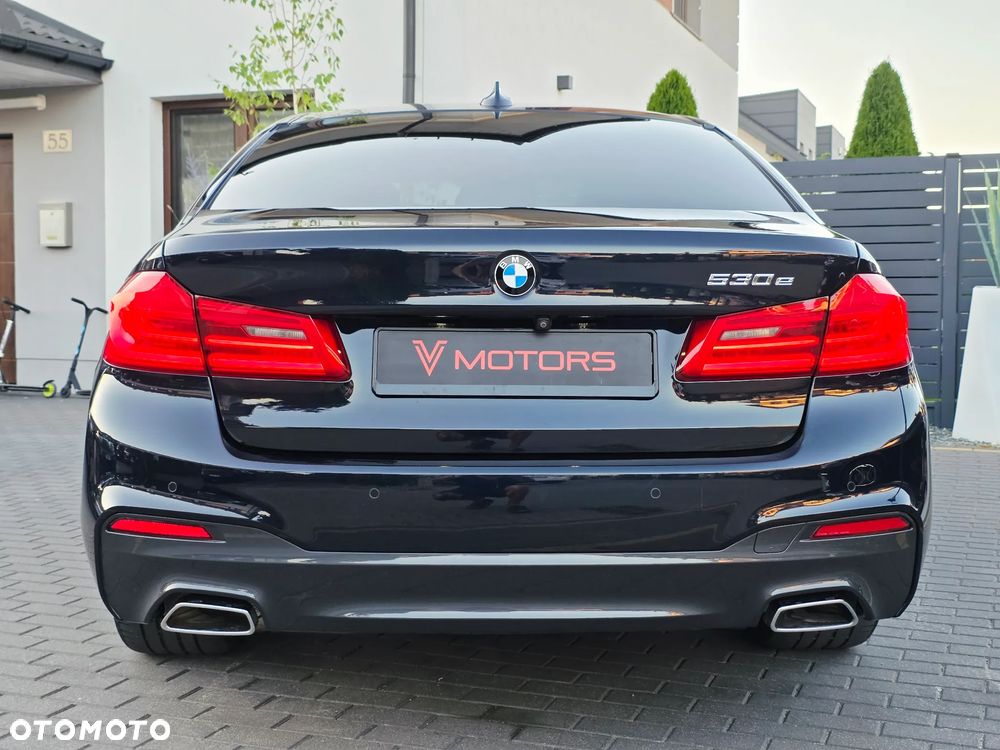 BMW Seria 5 530e iPerformance GPF M Sport sport - 10