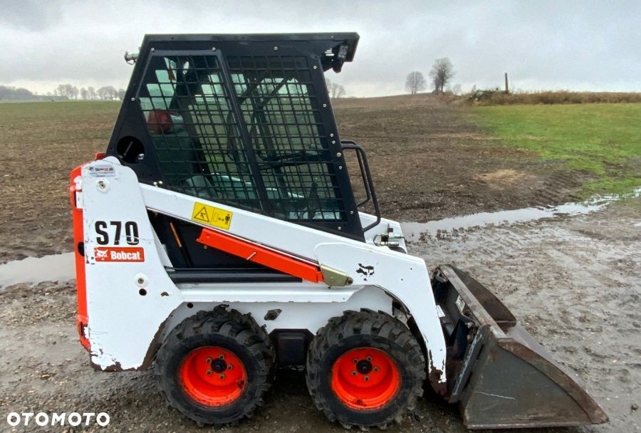Bobcat S70 - 1