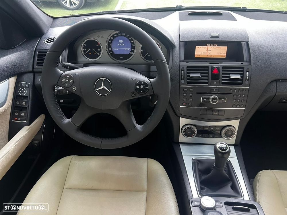 Mercedes-Benz C 220 CDi Avantgarde BlueEfficiency - 20