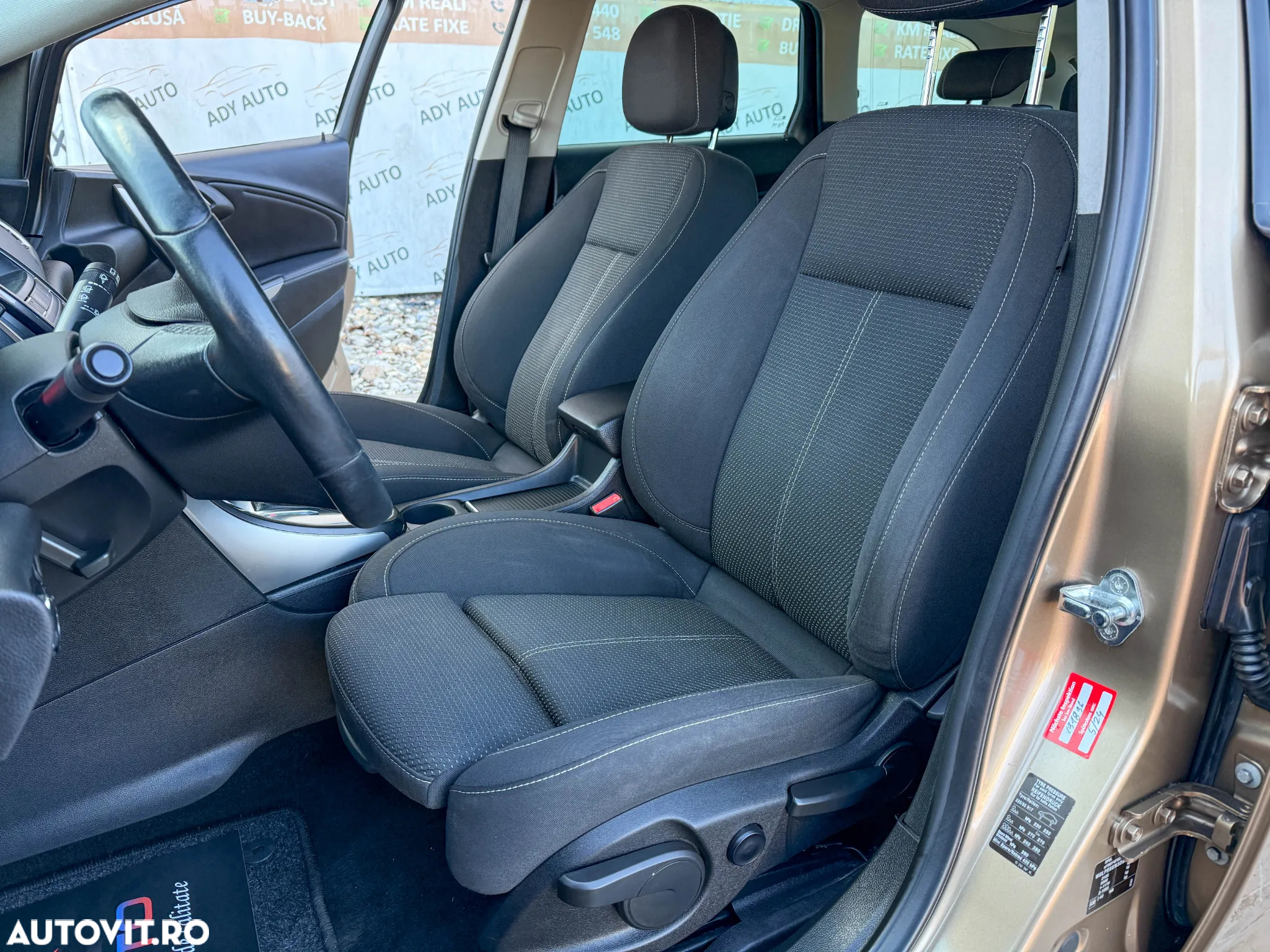 Opel Astra - 16