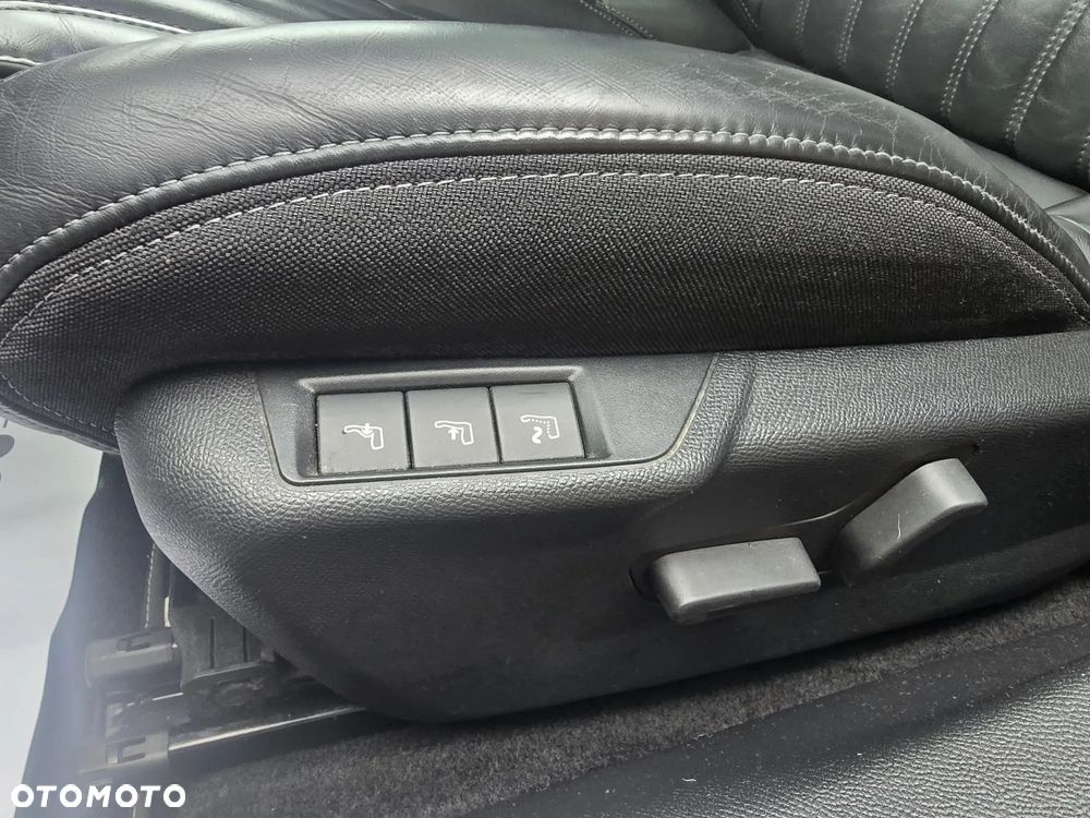 Peugeot 2008 1.5 BlueHDi GT S&S EAT8 - 13