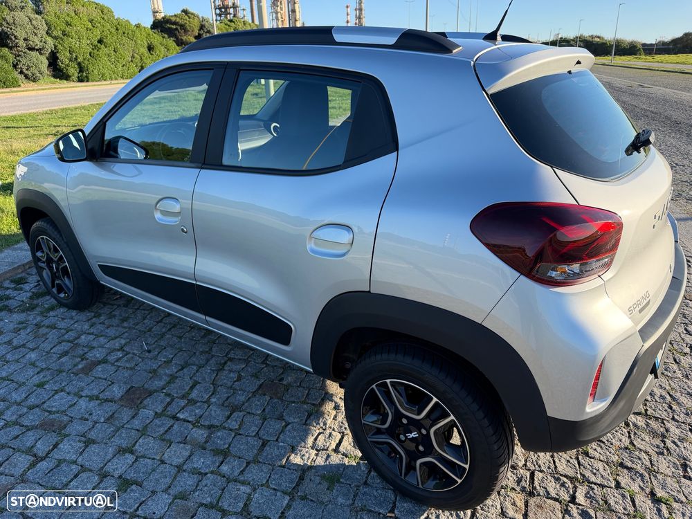 Dacia Spring - 9