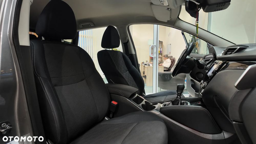 Nissan Qashqai 1.6 dCi Tekna - 36