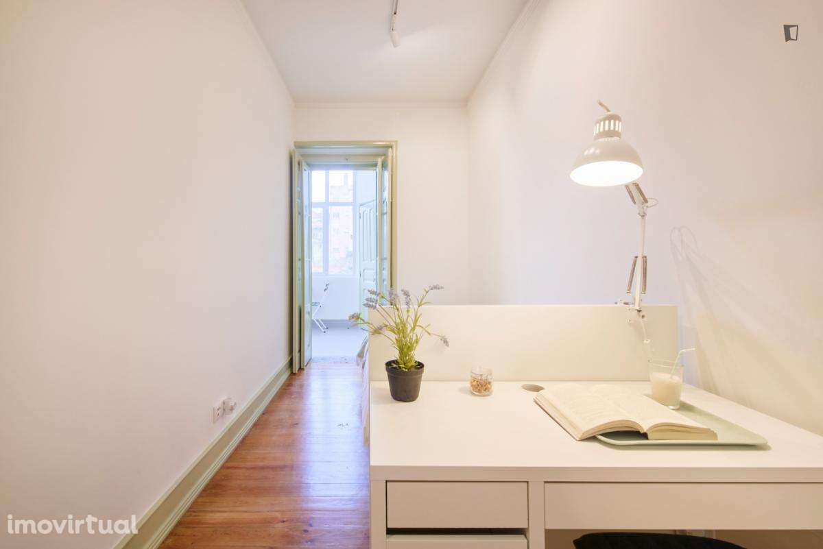 Quarto - localizado em Alcântara Lisbon - Grande imagem: 5/37