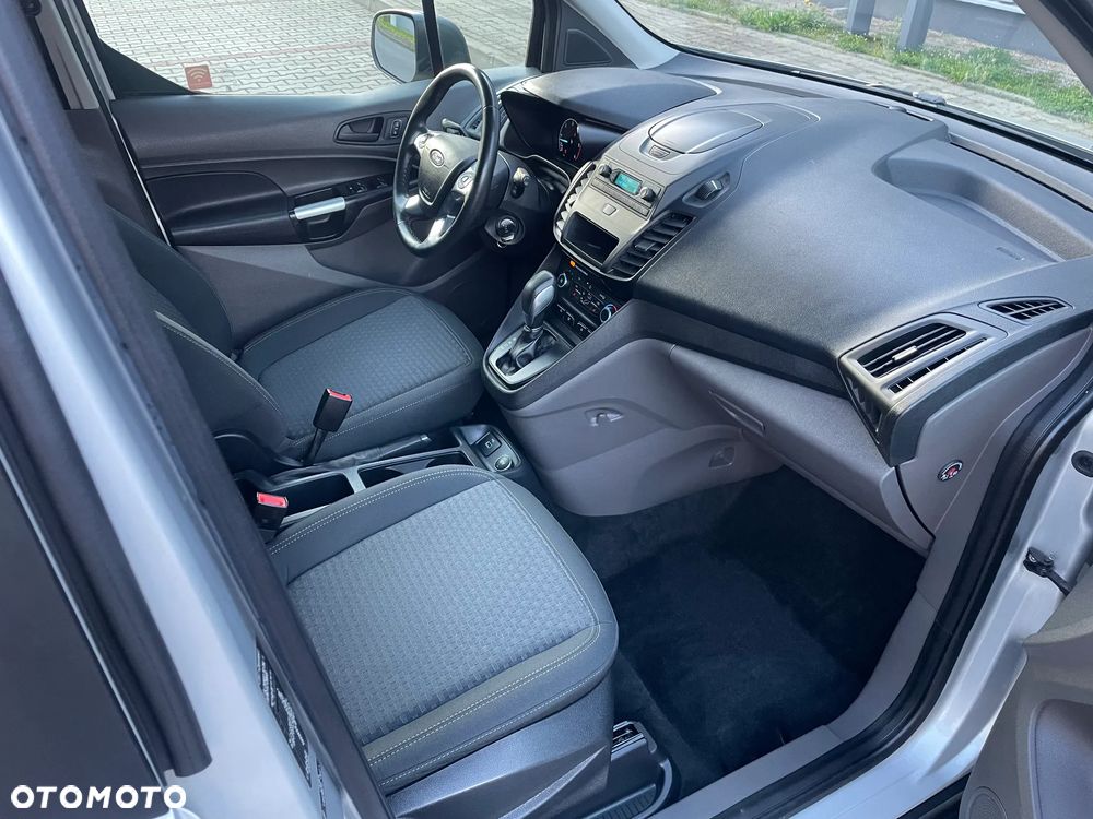 Ford Tourneo Connect - 16