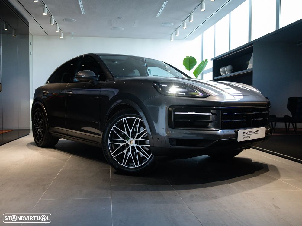 Porsche Cayenne Coupé E-Hybrid - 8