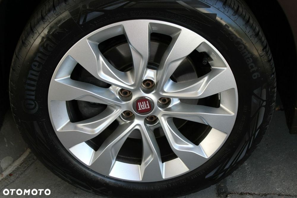 Fiat Tipo 1.4 T-Jet 16v Lounge - 32