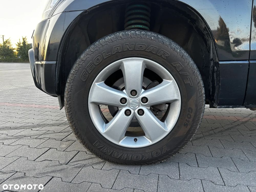 Suzuki Grand Vitara 2.4 Premium EU5 - 13