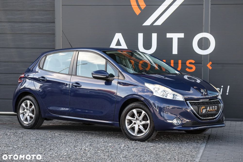 Peugeot 208 - 3