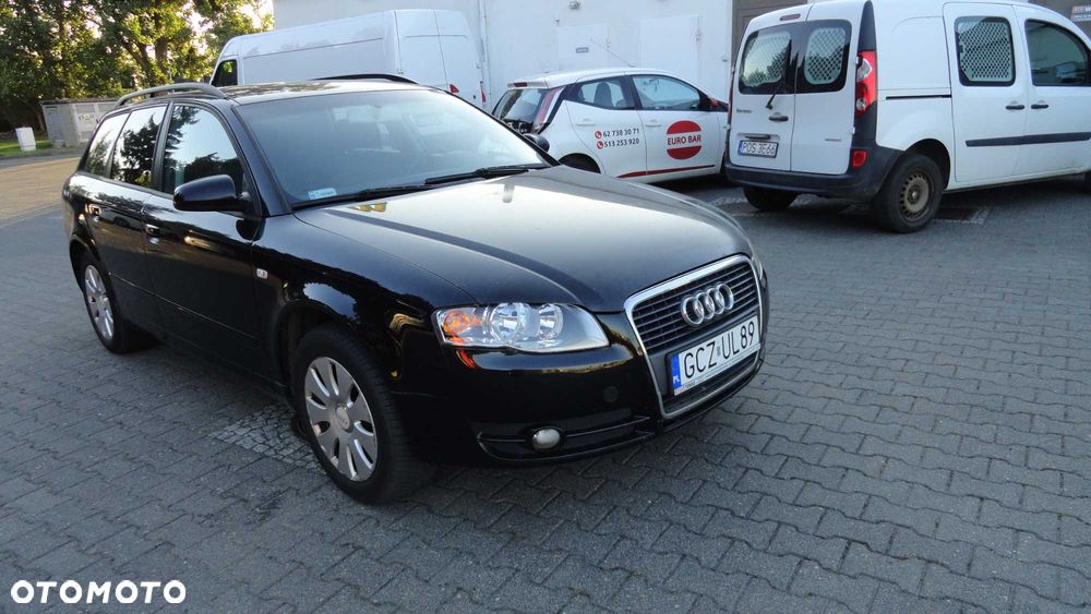 Audi A4 Limousine - 2