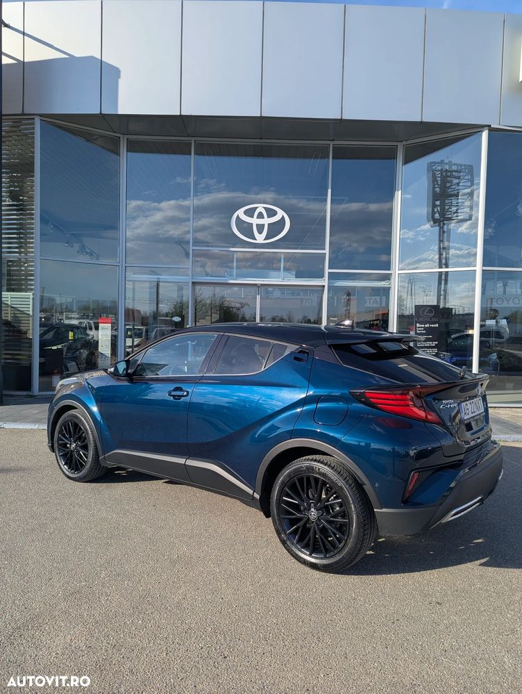 Toyota C-HR 2.0 HSD 184 CP 4x2 CVT Classy Bi-Tone - 3