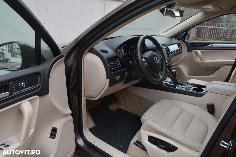 Volkswagen Touareg 3.0 V6 TDI SCR Blue Motion DPF Automatik Executive Edition - 15