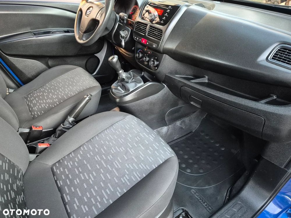 Opel Combo - 30