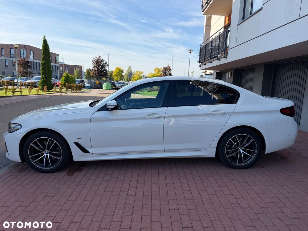BMW Seria 5 520d xDrive M Sport sport - 7
