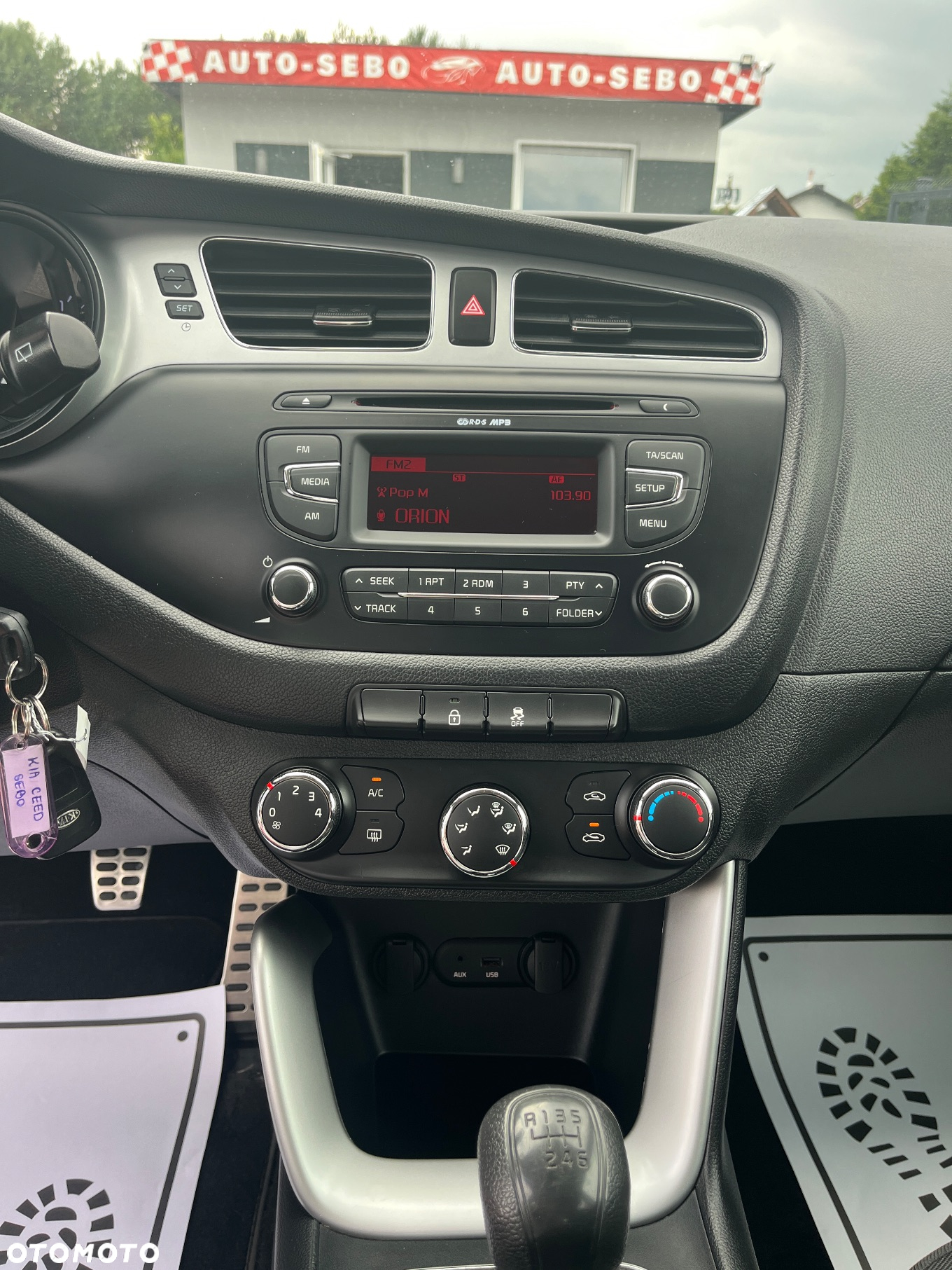 Kia Ceed - 25