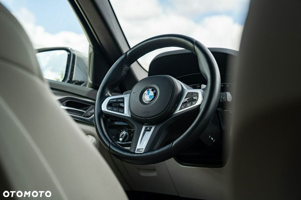 BMW Seria 5 530i xDrive mHEV M Sport sport - 25
