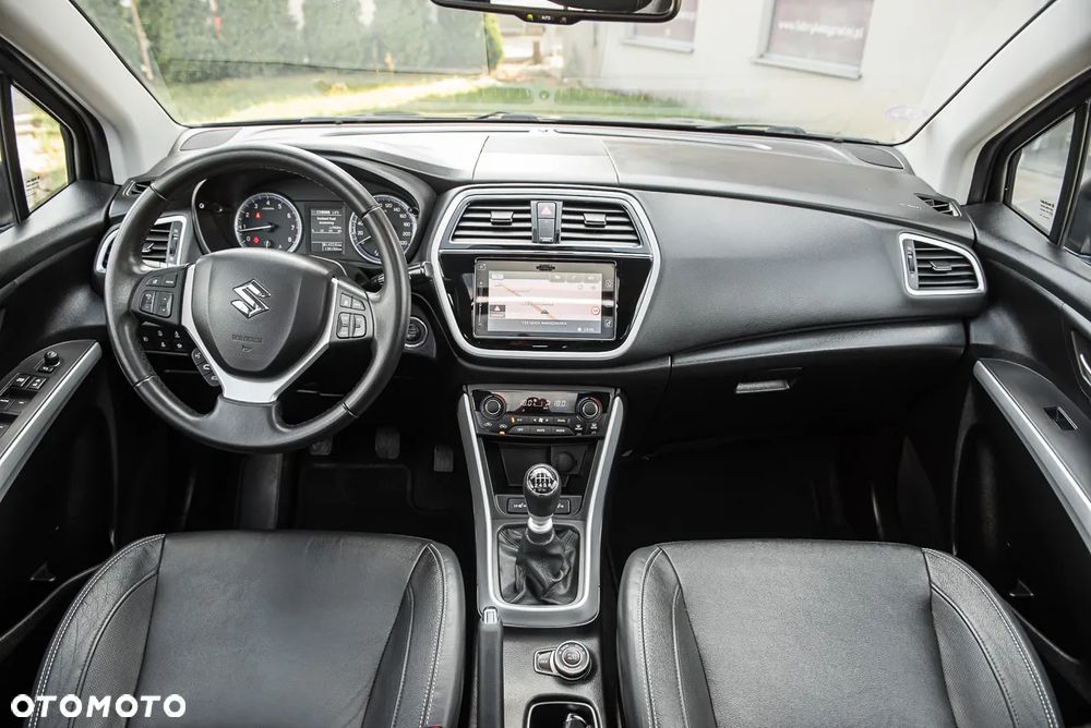 Suzuki SX4 S-Cross - 28