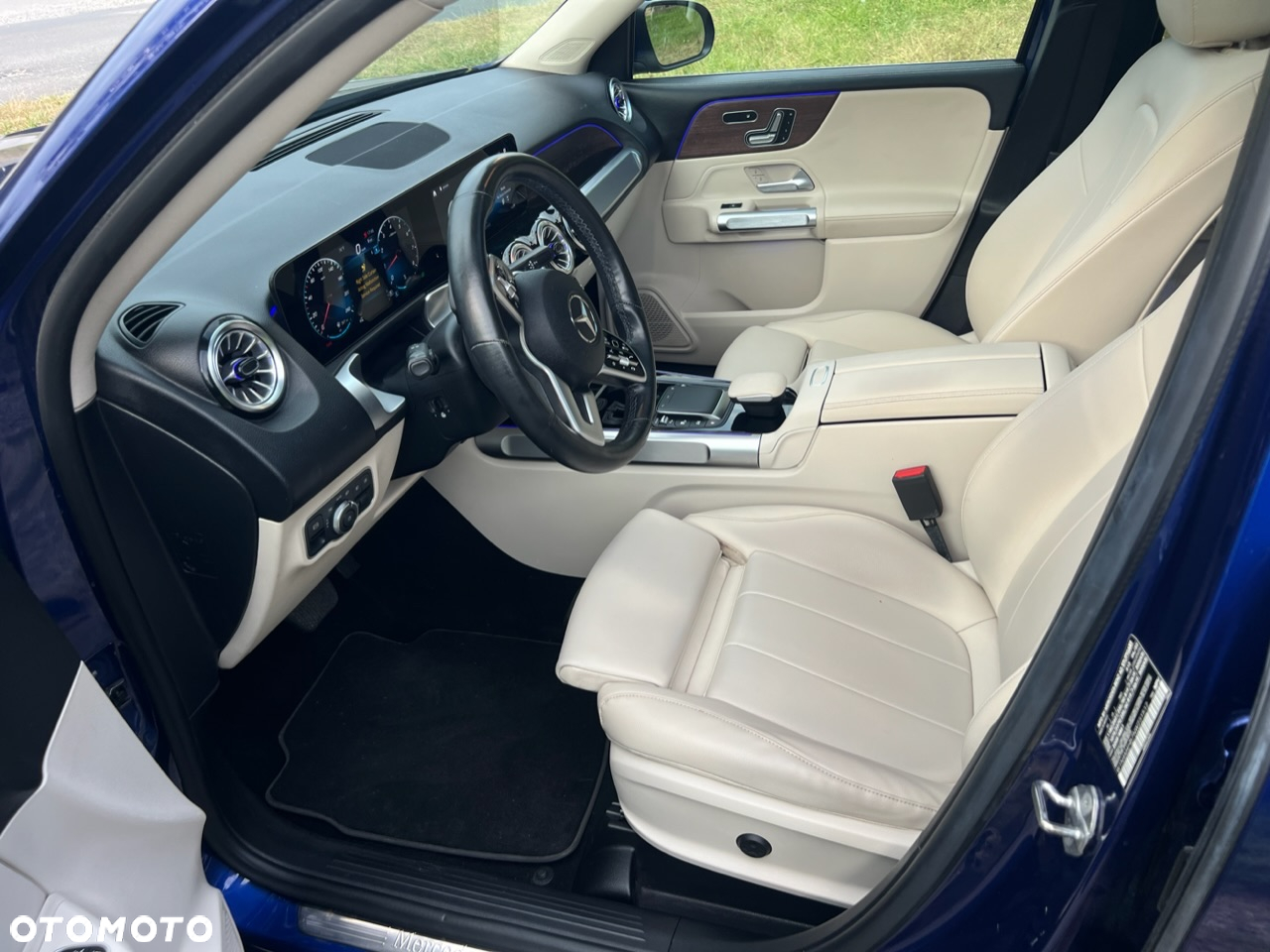 Mercedes-Benz GLB 250 4-Matic 8G-DCT - 22