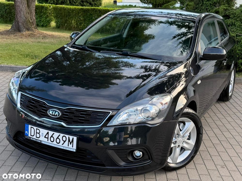 Kia ProCeed 1.4 CVVT Dream-Team Edition - 28