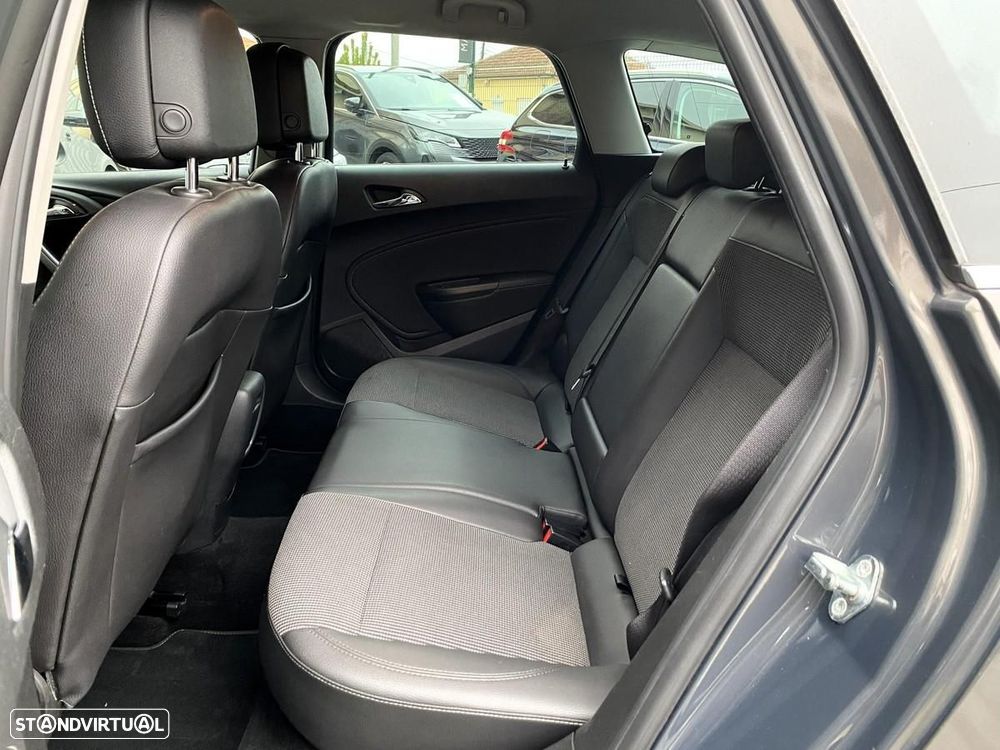 Opel Astra Sports Tourer 1.7 CDTi Cosmo 105g S/S - 23