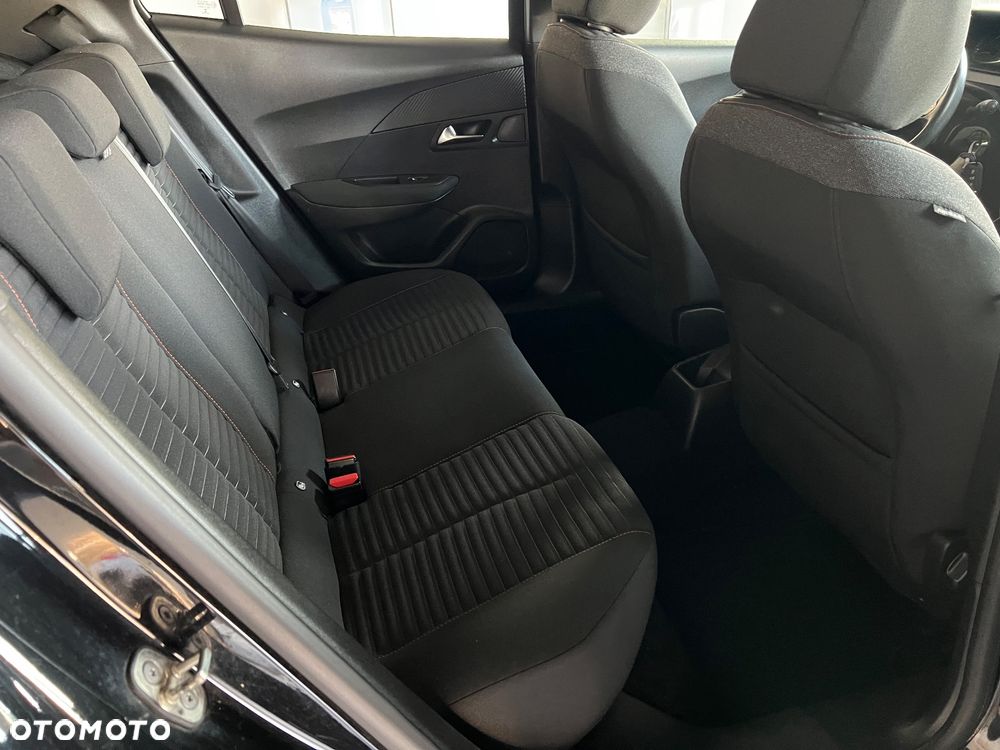 Peugeot 2008 - 30