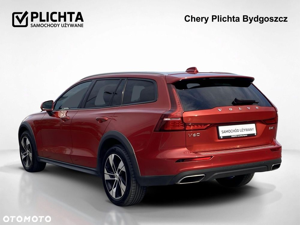 Volvo V60 Cross Country Pro B4 D AWD - 4