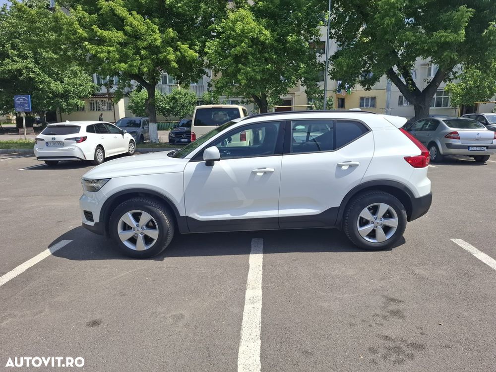 Volvo XC 40 T3 Base - 1