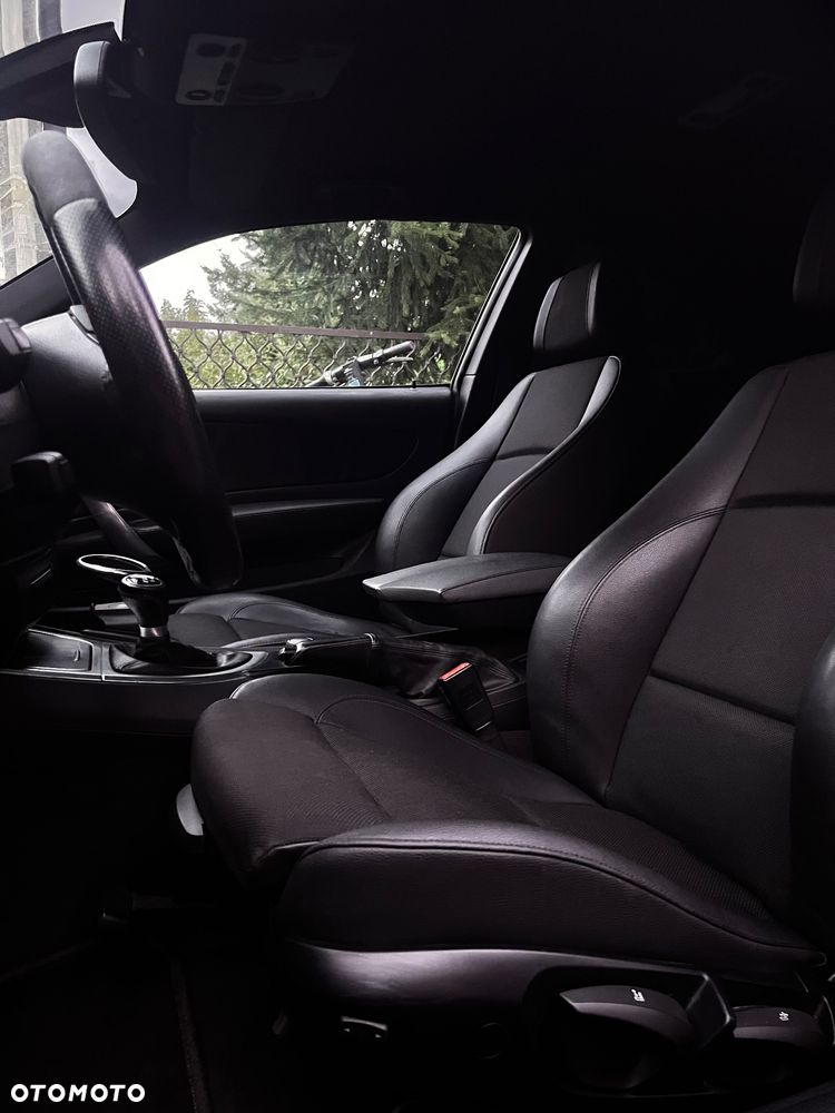 BMW Seria 1 120d - 15