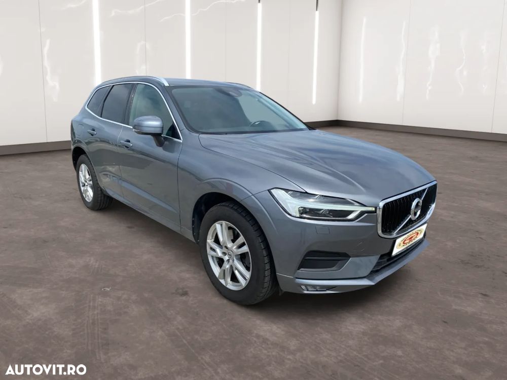 Volvo XC 60 D5 AWD Momentum - 4