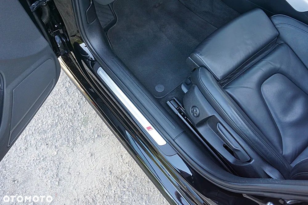 Audi A4 Avant 2.0 TDI DPF clean diesel S line Sportpaket - 34