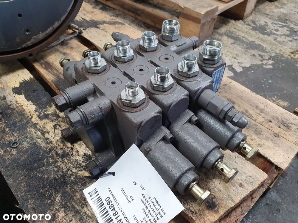 ROZDZIELACZ ŁADOWARKA GUNSTING 916 01585 2019 - 2