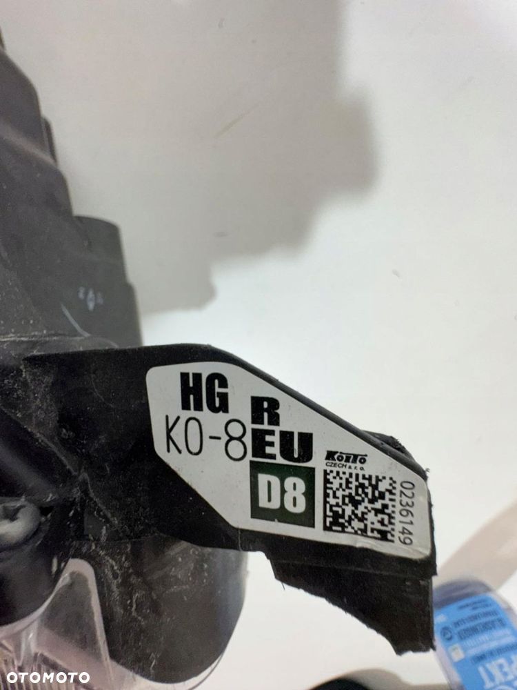 TOYOTA YARIS IV 4 LAMPA LAMPA PRZÓD PRZEDNIA FULL LED PRAWA EUROPA ORYGIN - 4