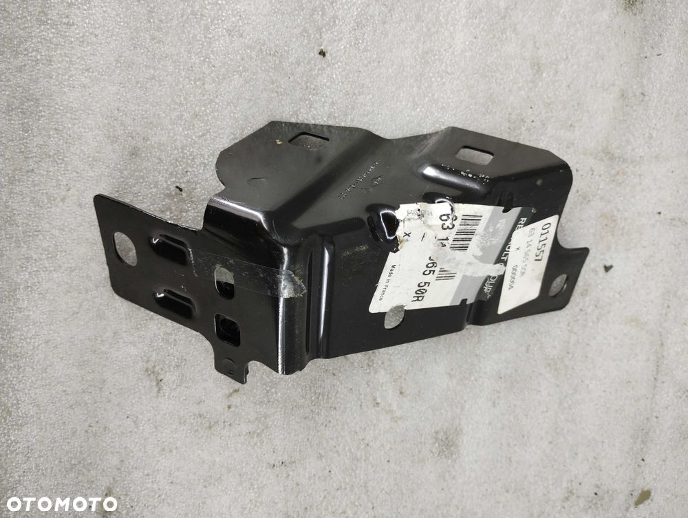 Lewy Wspornik mocowanie Błotnika Renault Trafic IV - 1