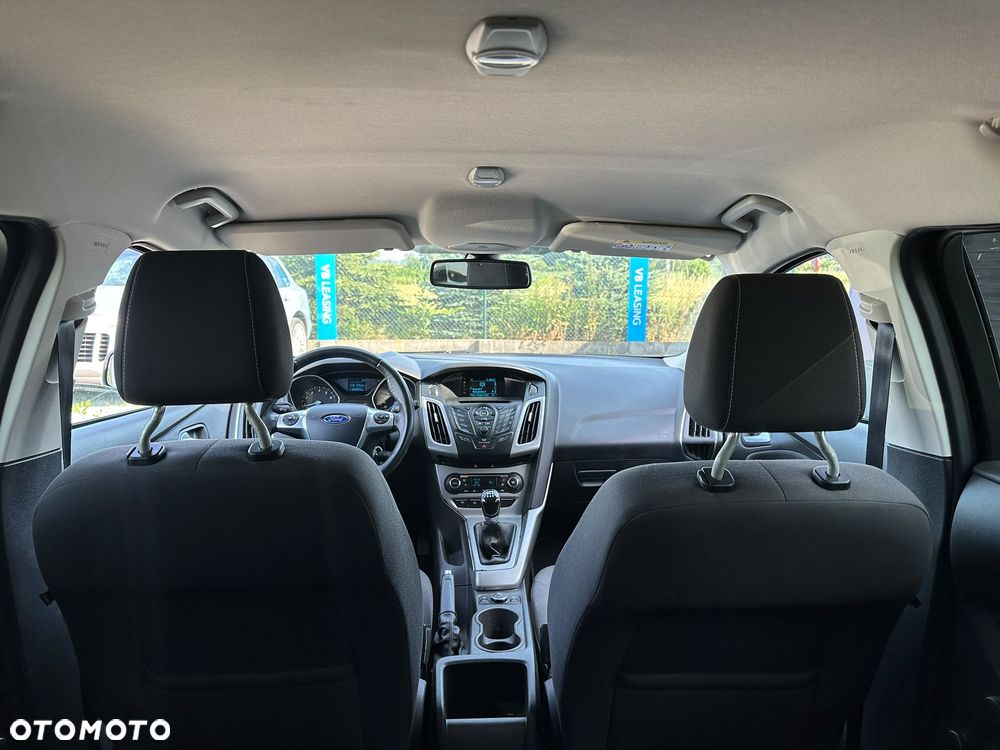 Ford Focus 1.0 EcoBoost Trend Sport - 11