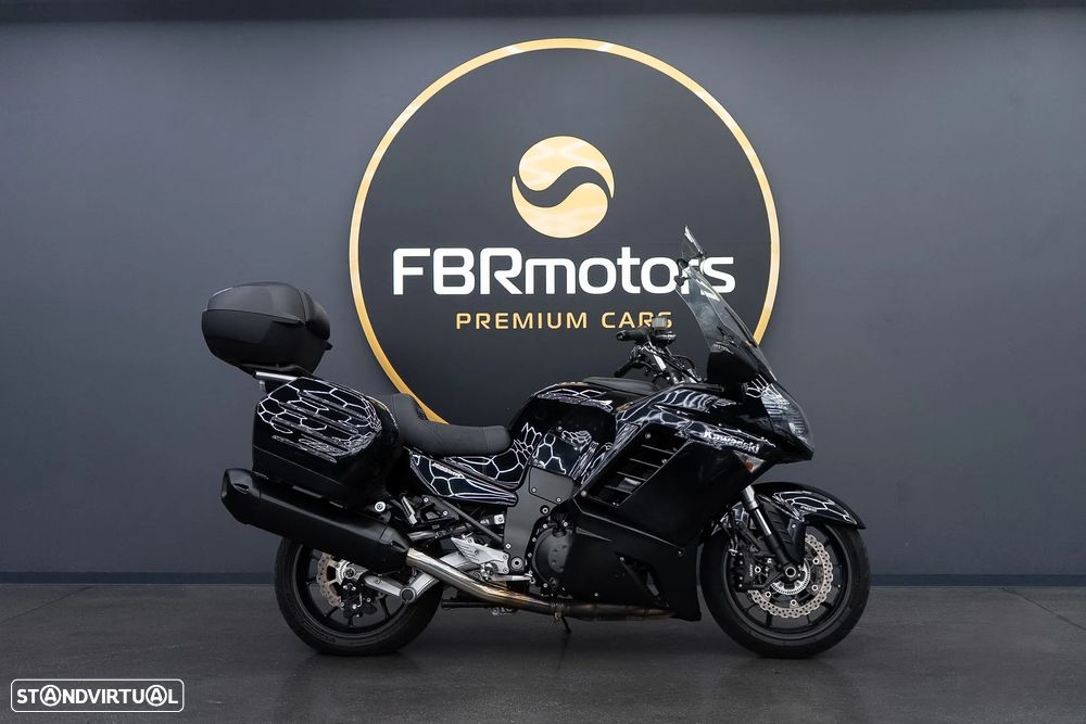 Kawasaki GTR 1400 - 3
