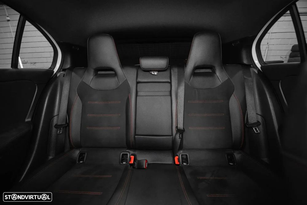 Mercedes-Benz A 180 - 11