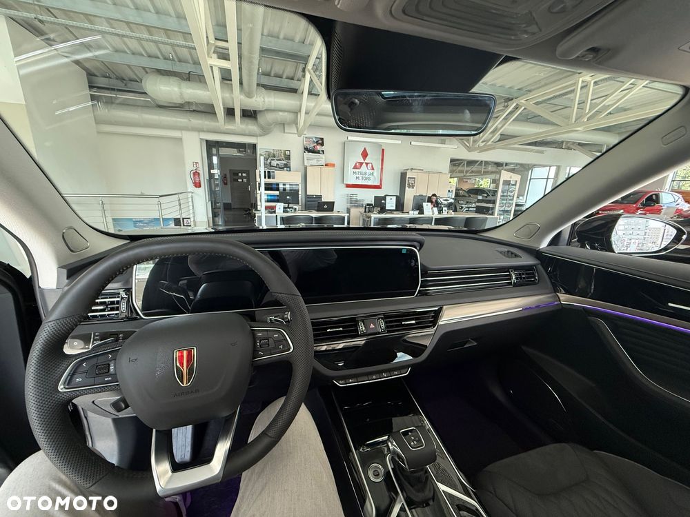 Hongqi HS5 2.0T AWD - 17