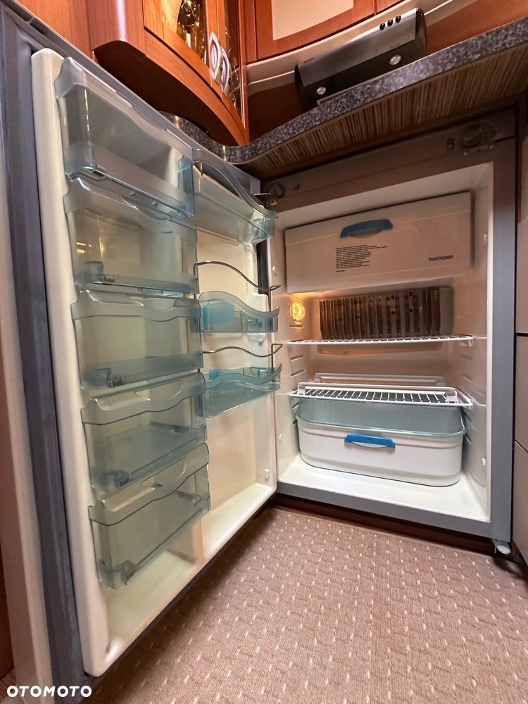 Hobby 560 WLU z napędem i markizą FIAMMA elektryczną. !!! RATY !!! - 27